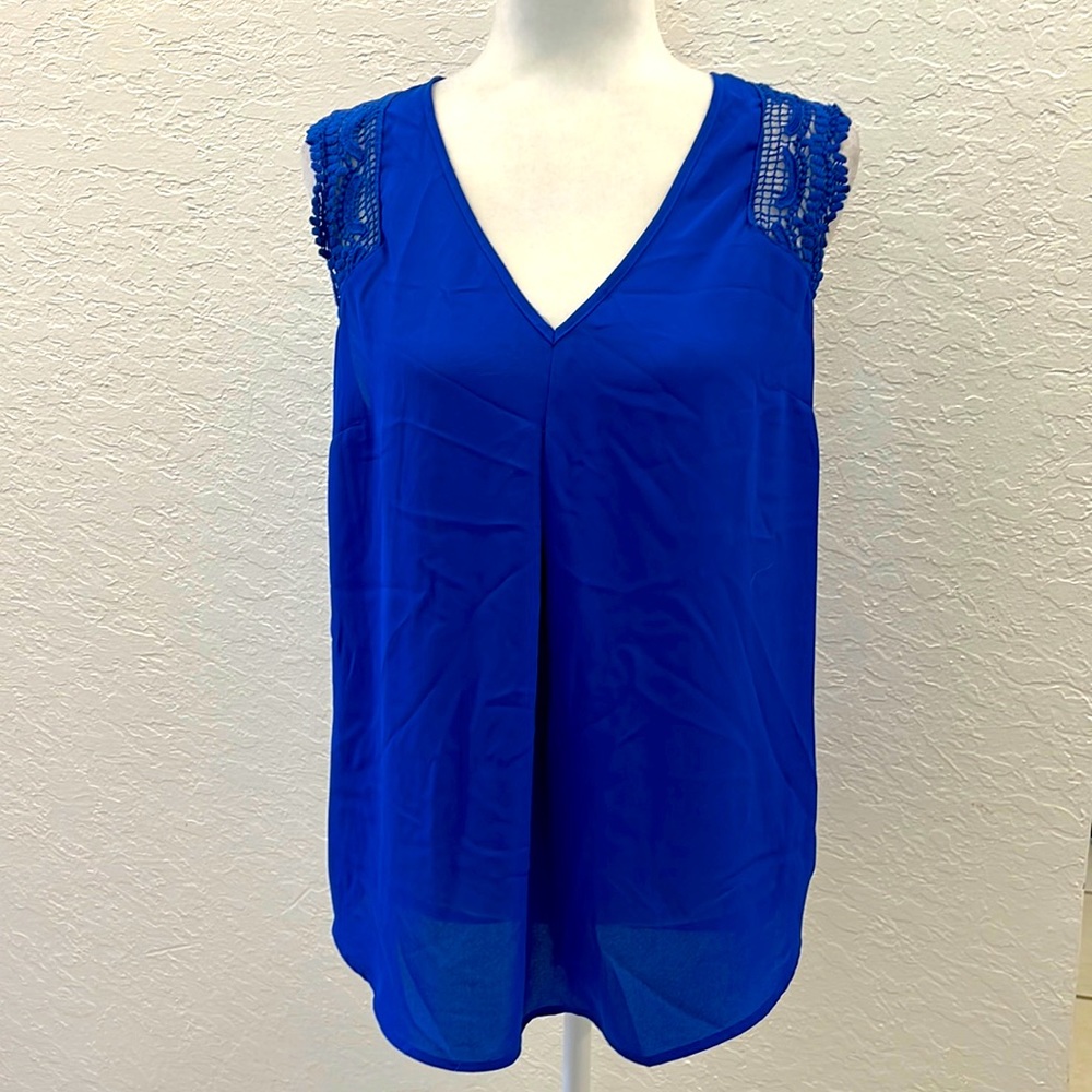 Gibson Latimer royal blue sleeveless top